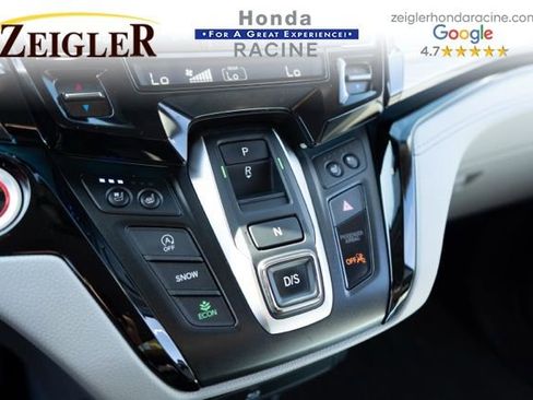 Used 2022 Honda Odyssey Elite image 25