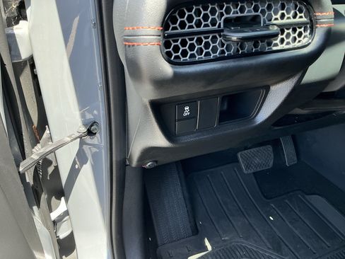 Used 2025 Honda HR-V Sport image 19