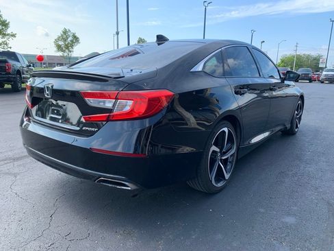 Used 2020 Honda Accord Sport image 3