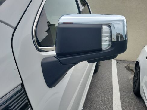 Used 2025 GMC Sierra 1500 Denali Ultimate AWD/4WD image 7