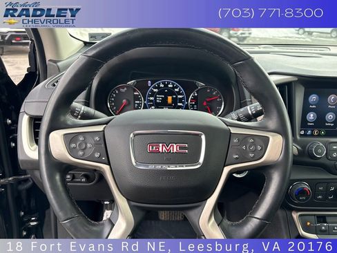 Used 2023 GMC Terrain Denali w/ Black Diamond Edition image 16