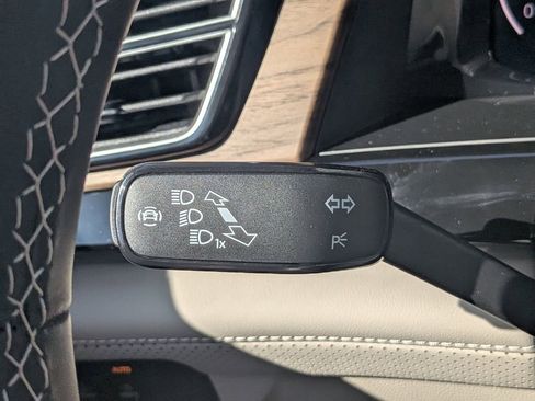 New 2026 Volkswagen Atlas SE FWD image 27