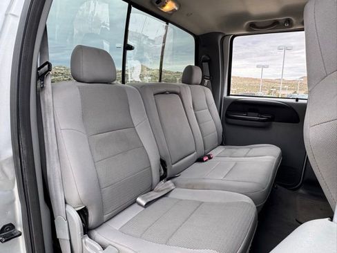 Used 2005 Ford F350 XLT image 33