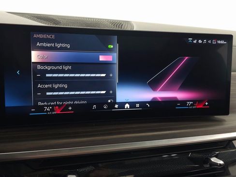 Used 2025 BMW X5 xDrive50e w/ Parking Assistance Package image 28