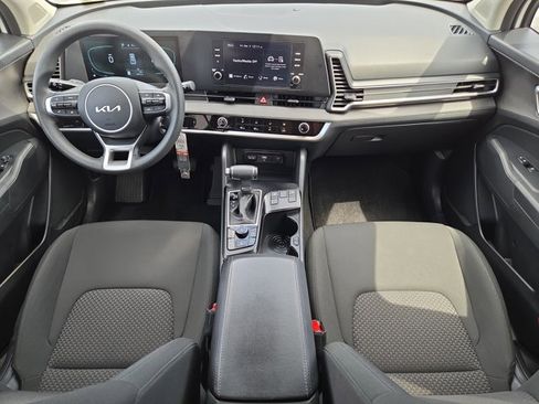 Certified 2025 Kia Sportage LX AWD/4WD image 33