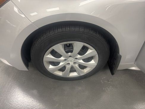 Certified 2021 Toyota Corolla LE image 25