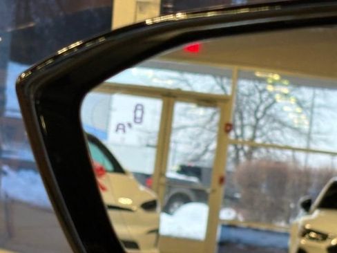 Used 2024 Lucid Air Touring image 38