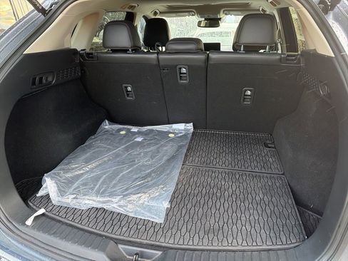 Used 2023 MAZDA CX-5 Carbon Edition image 7
