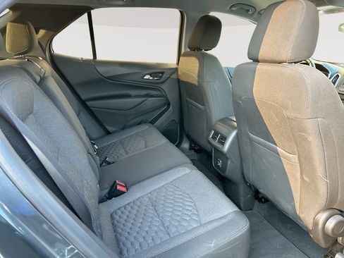 Used 2021 Chevrolet Equinox LT AWD/4WD image 26