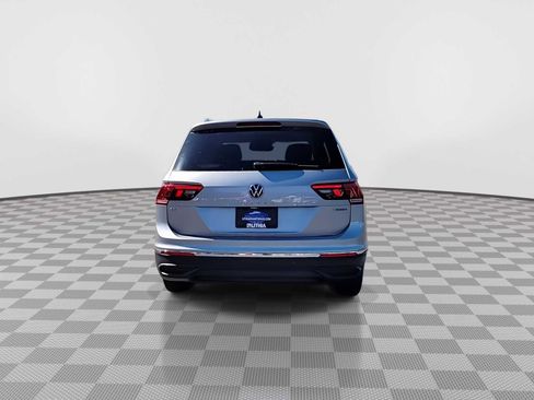 Used 2022 Volkswagen Tiguan SE image 7