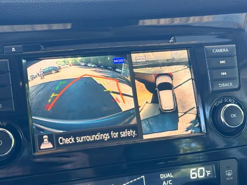 Used 2022 Nissan Rogue Sport SL w/ Premium Package image 40