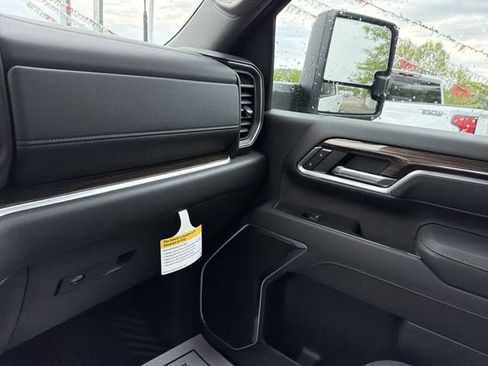 New 2026 Chevrolet Silverado 2500 LT w/ Trail Boss Package AWD/4WD image 25