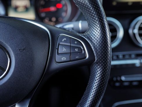 Used 2019 Mercedes-Benz GLC 300 4MATIC Coupe image 29