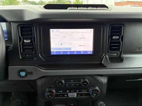 Used 2023 Ford Bronco Black Diamond AWD/4WD image 21