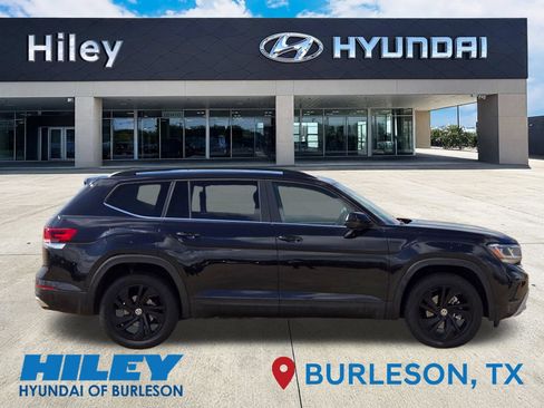 Used 2022 Volkswagen Atlas SE FWD image 3