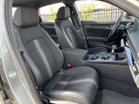 Certified 2025 Honda Civic Sport image 26