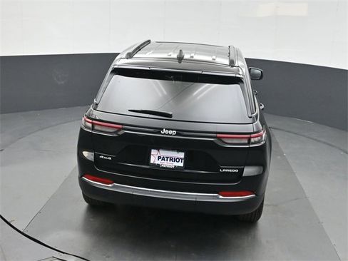 New 2025 Jeep Grand Cherokee Laredo X image 32