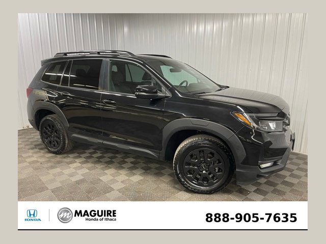 Used 2023 Honda Passport TrailSport image 1
