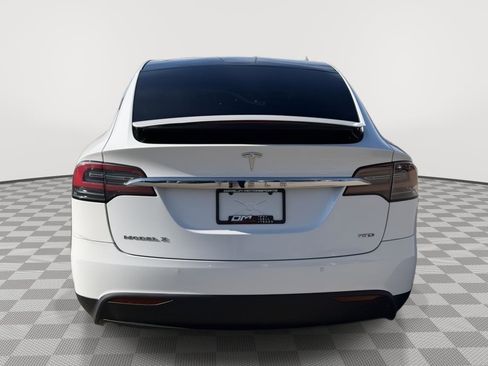 Used 2019 Tesla Model X Long Range image 4