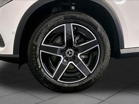 New 2026 Mercedes-Benz GLC 300 4MATIC image 17