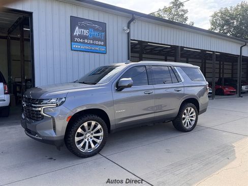 Used 2021 Chevrolet Tahoe LT w/ LT Signature Package AWD/4WD image 1