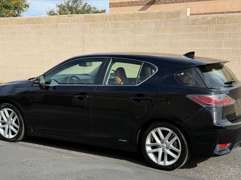 Used 2015 Lexus CT 200h image 7