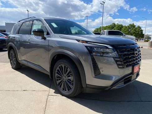 New 2026 Nissan Pathfinder SL AWD/4WD image 7