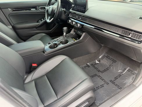 Certified 2024 Honda Civic Sport Touring image 16
