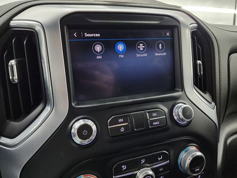 Used 2022 GMC Sierra 2500 SLT w/ LPO, GMC Protection Package image 43