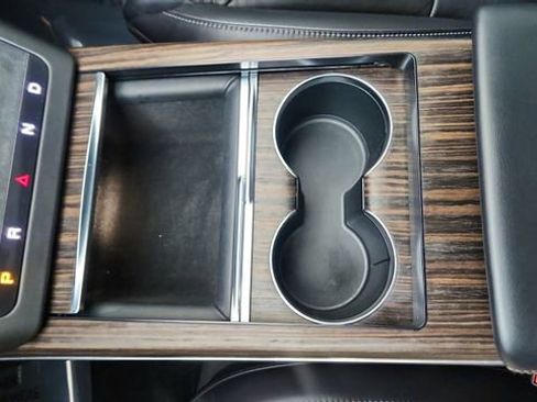 Used 2021 Tesla Model S Plaid image 52