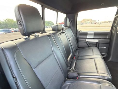 Used 2015 Ford F150 Lariat w/ Equipment Group 502A Luxury AWD/4WD image 43