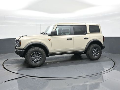 New 2025 Ford Bronco Badlands image 20