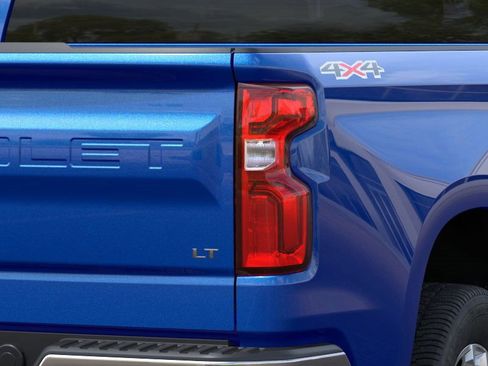 New 2025 Chevrolet Silverado 1500 LT image 11