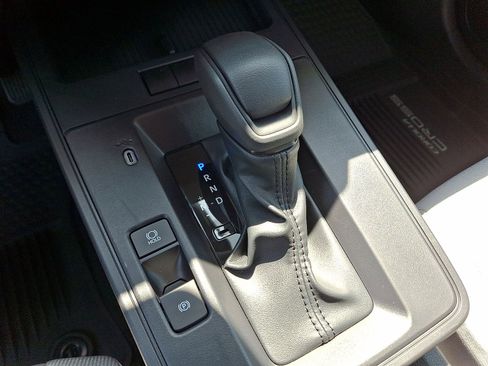 New 2026 Toyota Corolla Cross L FWD image 15