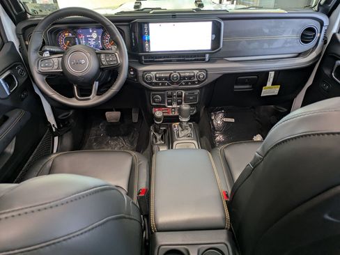 New 2025 Jeep Wrangler Unlimited Rubicon 392 image 20