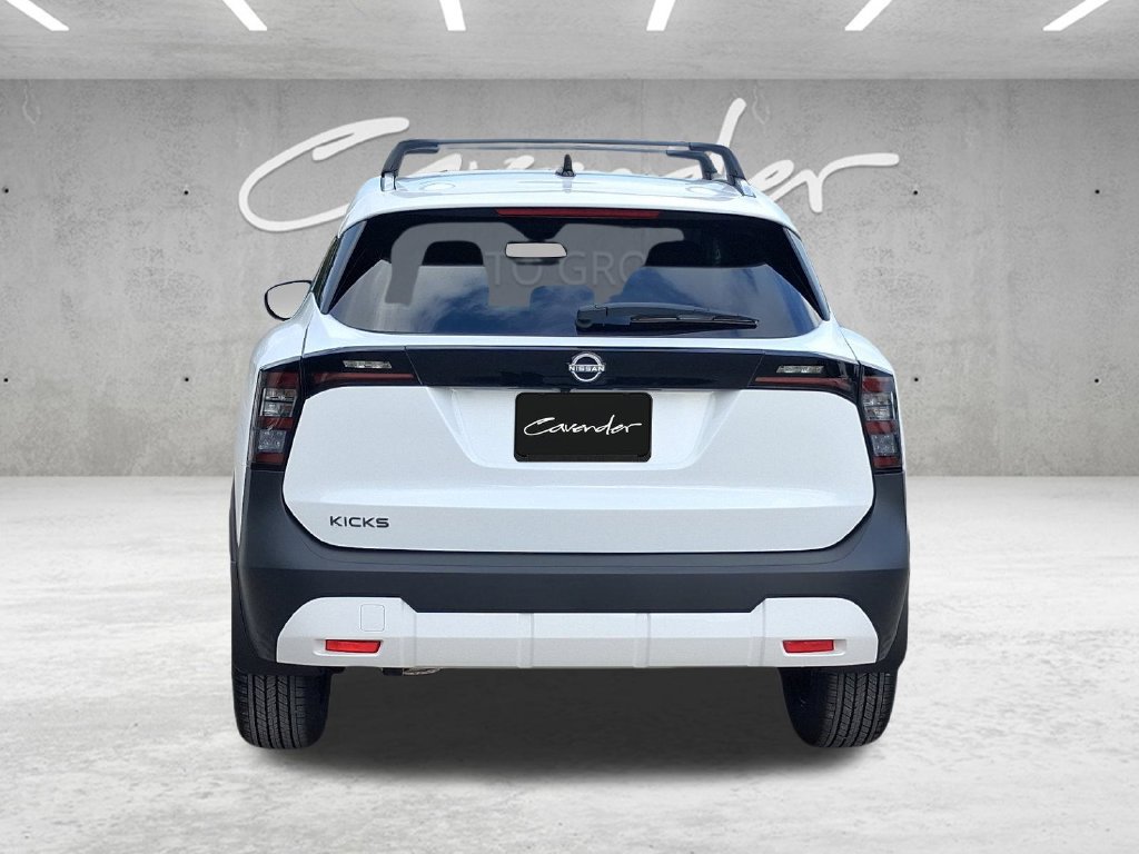 New 2027 Nissan Kicks SV FWD image 16