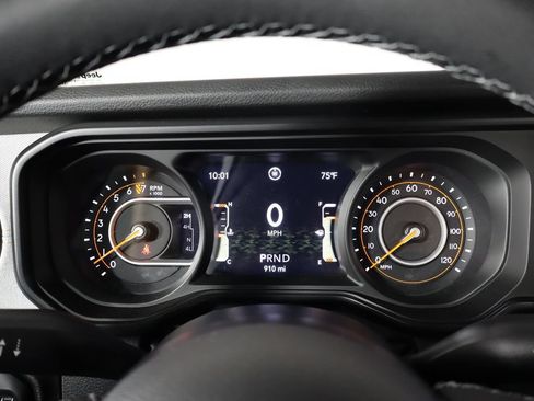 Used 2026 Jeep Gladiator Sport AWD/4WD image 11