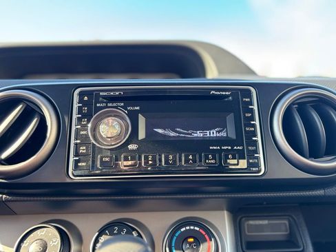 Used 2008 Scion xB image 24