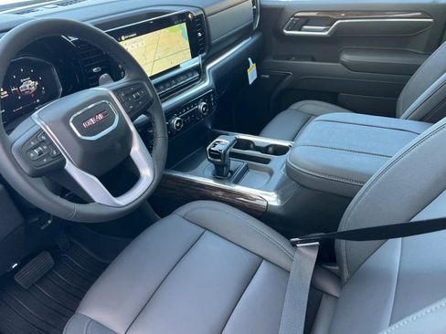 New 2026 GMC Sierra 1500 Elevation w/ Elevation Premium Package AWD/4WD image 7