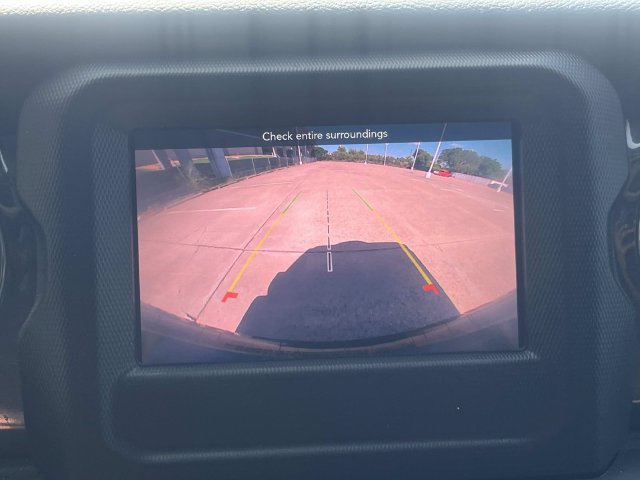 Used 2022 Jeep Wrangler Unlimited Sport AWD/4WD image 11