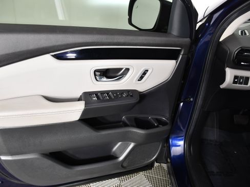 Certified 2023 Honda Pilot EX-L image 36