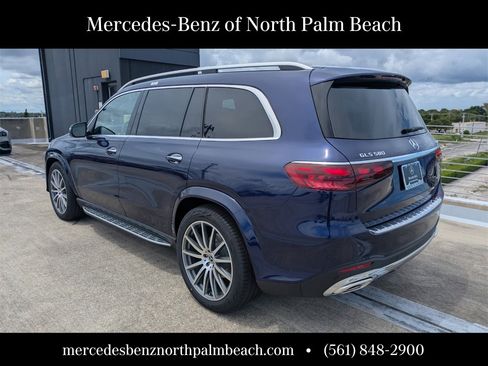 New 2026 Mercedes-Benz GLS 580 4MATIC image 4