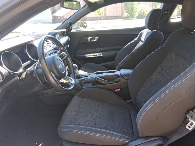 Used 2016 Ford Mustang Coupe w/ Equipment Group 051A RWD image 11