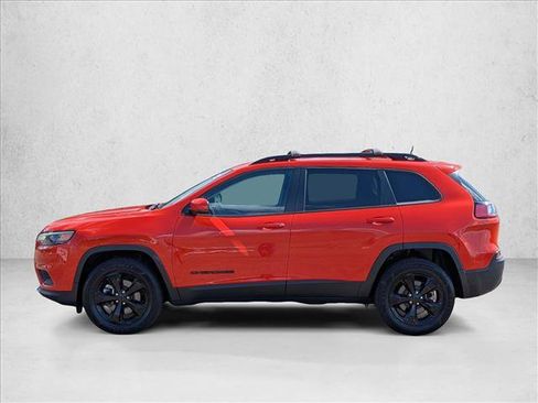 Used 2021 Jeep Cherokee Latitude Plus AWD/4WD image 9