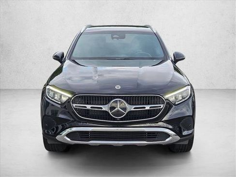 Certified 2026 Mercedes-Benz GLC 300 image 2