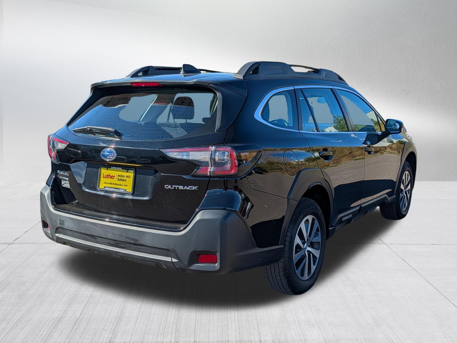 Used 2024 Subaru Outback AWD/4WD image 7