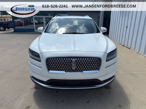 Used 2023 Lincoln Nautilus Reserve AWD/4WD image 2