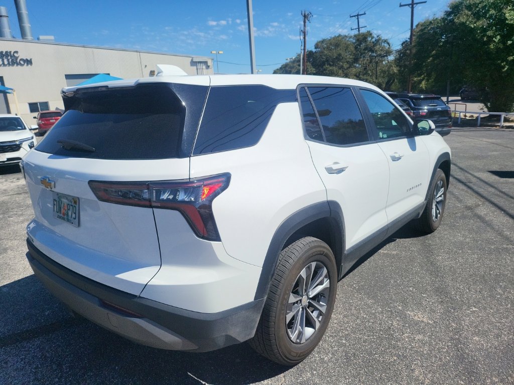Used 2026 Chevrolet Equinox LT FWD image 4