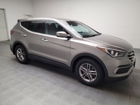 Used 2018 Hyundai Santa Fe Sport w/ Cargo Package FWD image 11