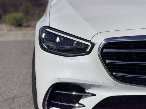 New 2026 Mercedes-Benz S 580e 4MATIC Sedan image 6